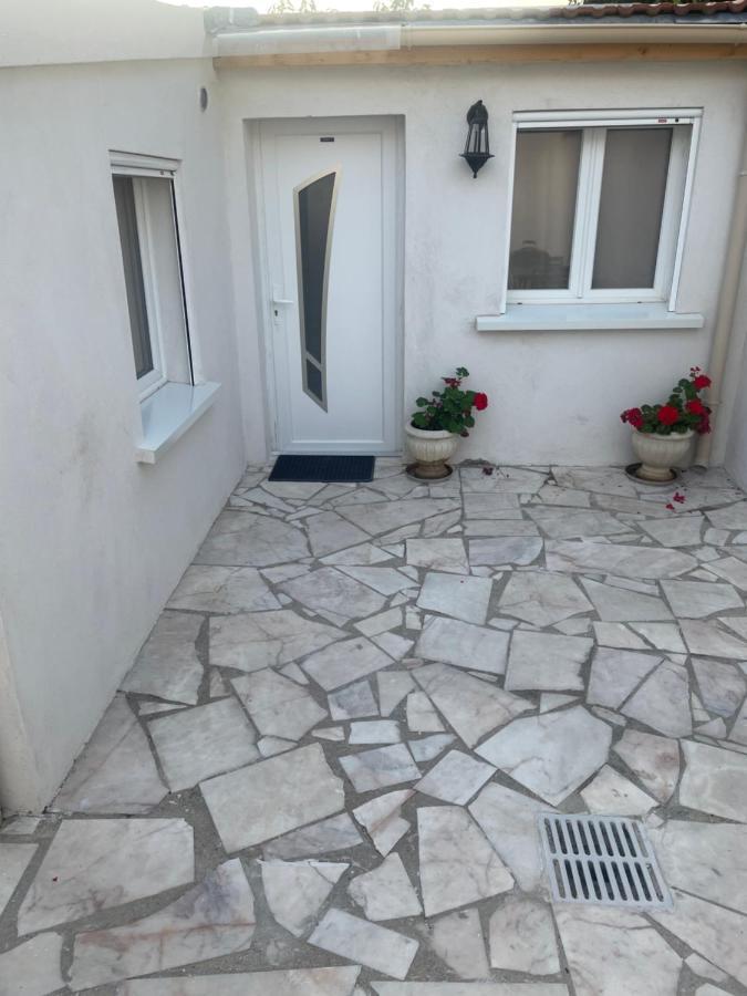 Residence Chene- 15 Mn De Paris Et 05 Mn D'Orly Aeroport Viry-Chatillon Exterior photo