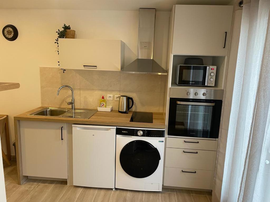 Residence Chene- 15 Mn De Paris Et 05 Mn D'Orly Aeroport Viry-Chatillon Exterior photo